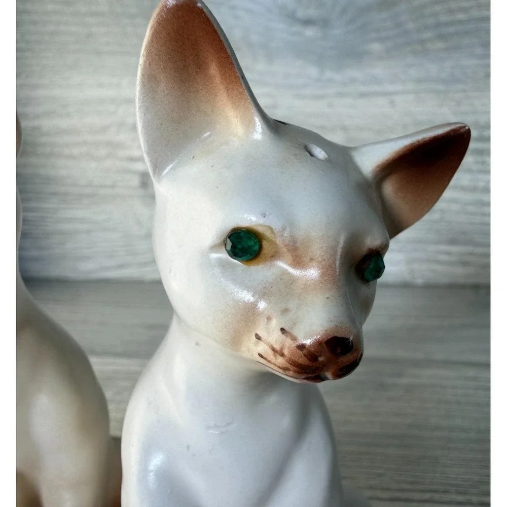 Vtg Salt & Pepper Shakers Siamese Cat Green Rhinestone Eyes W/Stoppers Japan